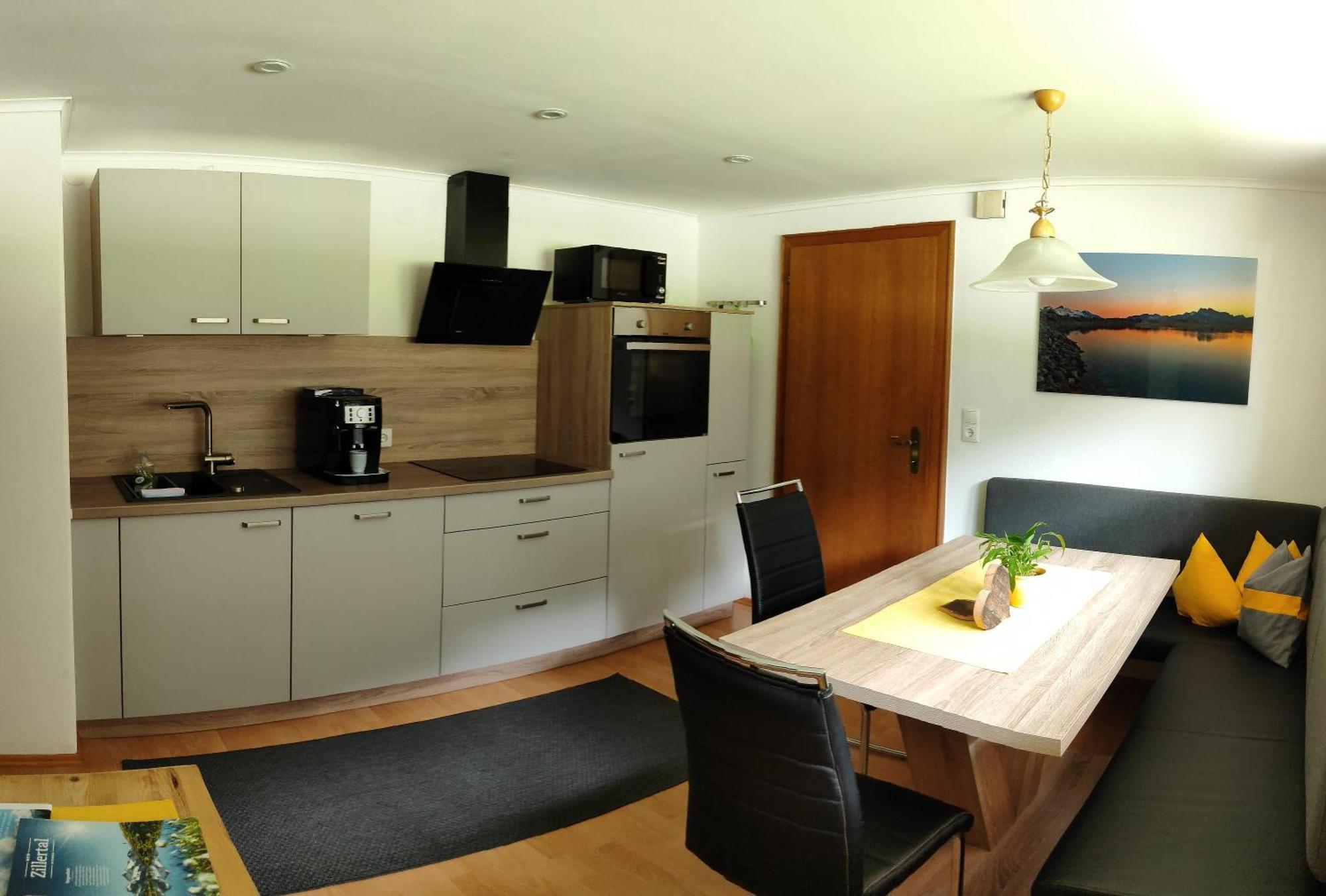 Ferienwohnung Glockenstuhl, Haus Tux Exterior foto